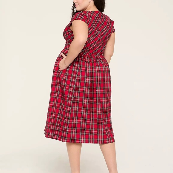 Lane Bryant Cap-Sleeve Fit & Flare Holiday Stewart Plaid Midi Dress 22 - Picture 2 of 9